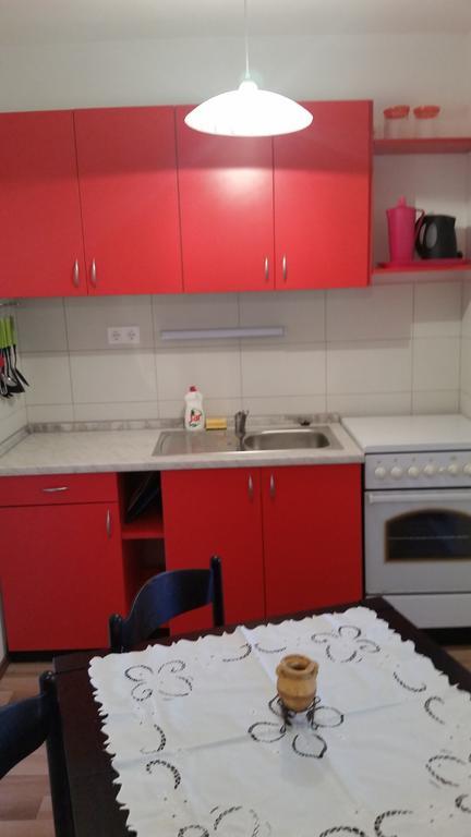 Apartments Dano Sukošan Δωμάτιο φωτογραφία