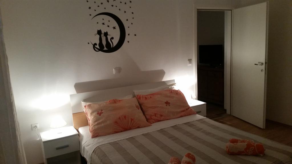 Apartments Dano Sukošan Δωμάτιο φωτογραφία